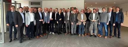 Ortenauer Bürgermeister mit Landrat Frank Scherer bei der Versammlung in Haslach